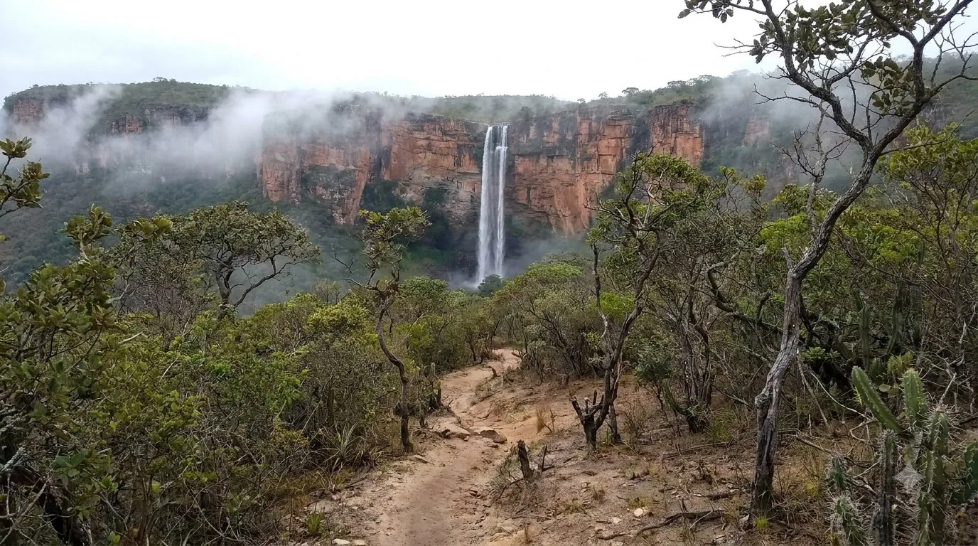 Águas Claras — cachoeira em Bahia, Brasil
