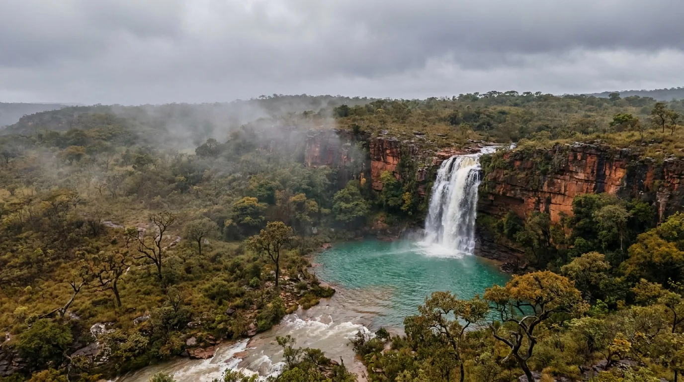 Entrada Santa Bárbara — cachoeira em Goias, Brasil