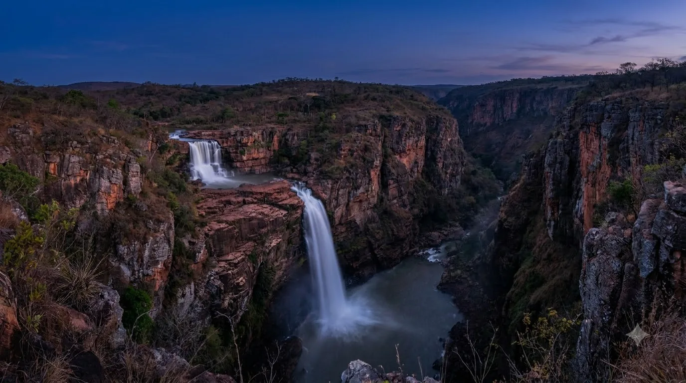 Salto 80 — cachoeira em Goias, Brasil