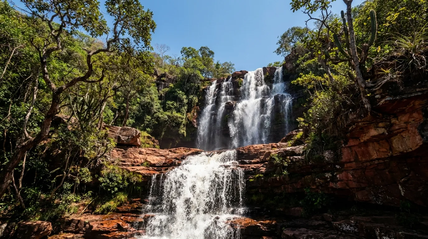 São Domingos — cachoeira em Goias, Brasil